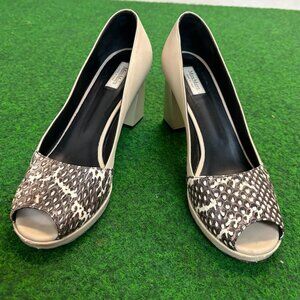 Max Mara Stacked Heel Skin Peep Toe Shoes Beige Tan Brown Size 8/38